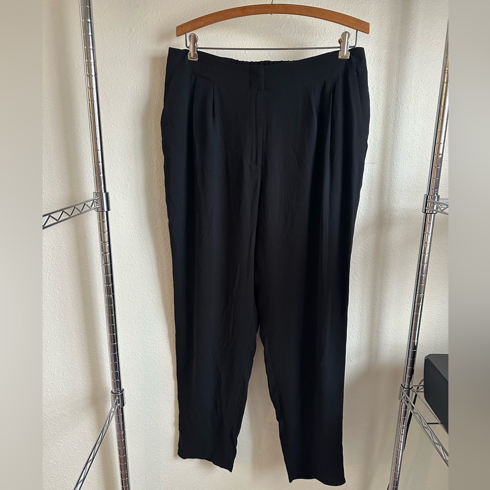 Eileen Fisher Black 100% Silk Pants